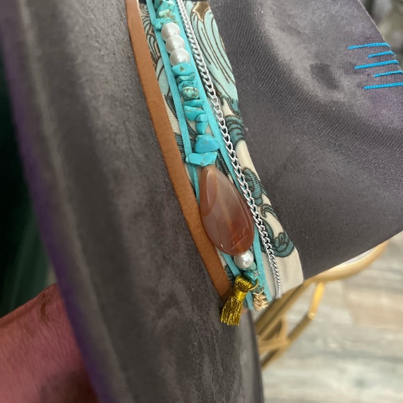 Beautiful brand new hat, beaded with turquoise stones and gold leaf main image 4